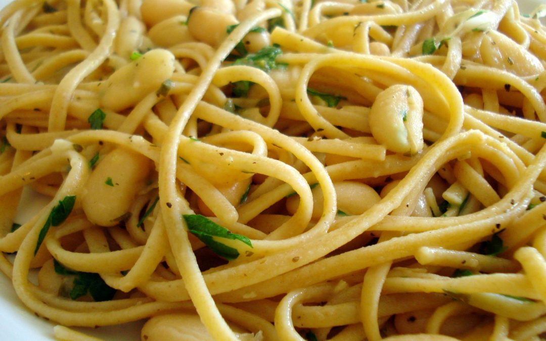 Pasta with White Beans & Garlic
